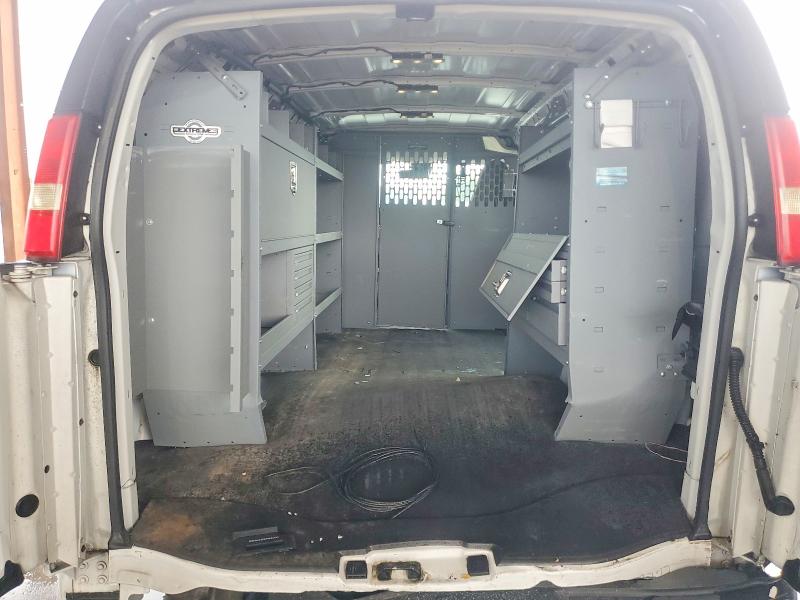 63010666 :رقم المزاد ، 1GCWGAFP9L1227721 vin ، 2020 Chevrolet Express G2500 مزاد بيع