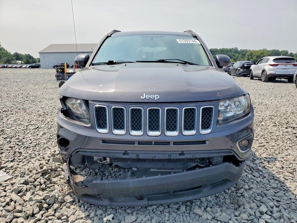 2017 Jeep Compass მანქანა იყიდება აუქციონზე, vin: 1C4NJCEB2HD199054, აუქციონის ნომერი: 61393146