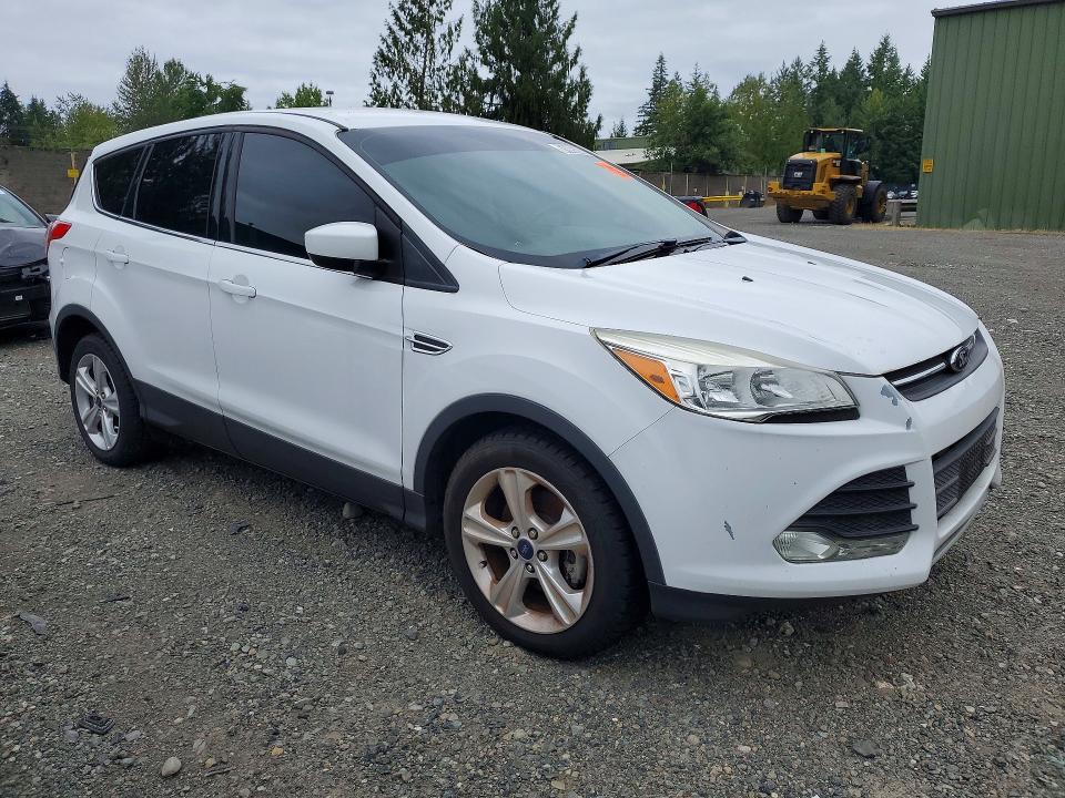 Продажа на аукционе авто 2016 Ford Escape, vin: 1FMCU0G74GUC00401, номер лота: 61695836