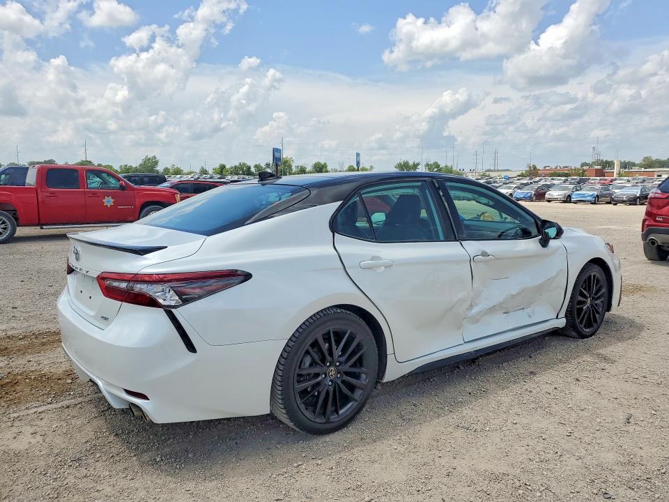 Продажа на аукционе авто 2021 Toyota Camry, vin: 4T1K61AK0MU443563, номер лота: 59962386