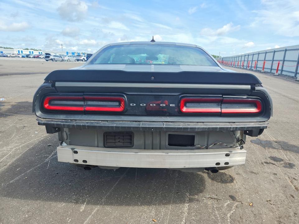 60551106 :رقم المزاد ، 2C3CDZAG0HH513956 vin ، 2017 Dodge Challenger مزاد بيع