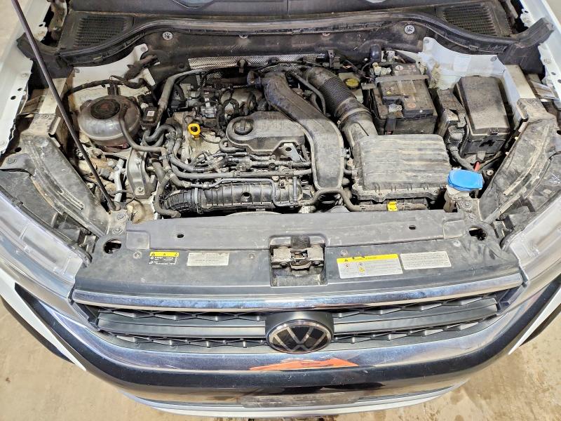 60034766 :رقم المزاد ، 3VVMX7B29NM087620 vin ، 2022 Volkswagen Taos مزاد بيع