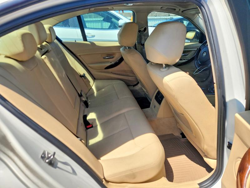 Продажа на аукционе авто 2013 Bmw 328, vin: WBA3B5C53DF595776, номер лота: 62282216