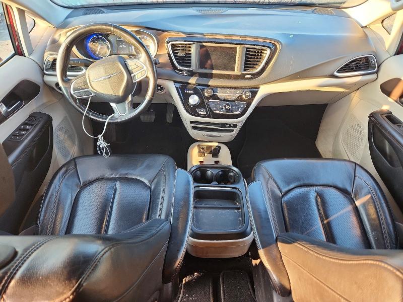 62140256 :رقم المزاد ، 2C4RC1BG8KR721240 vin ، 2019 Chrysler Pacifica مزاد بيع