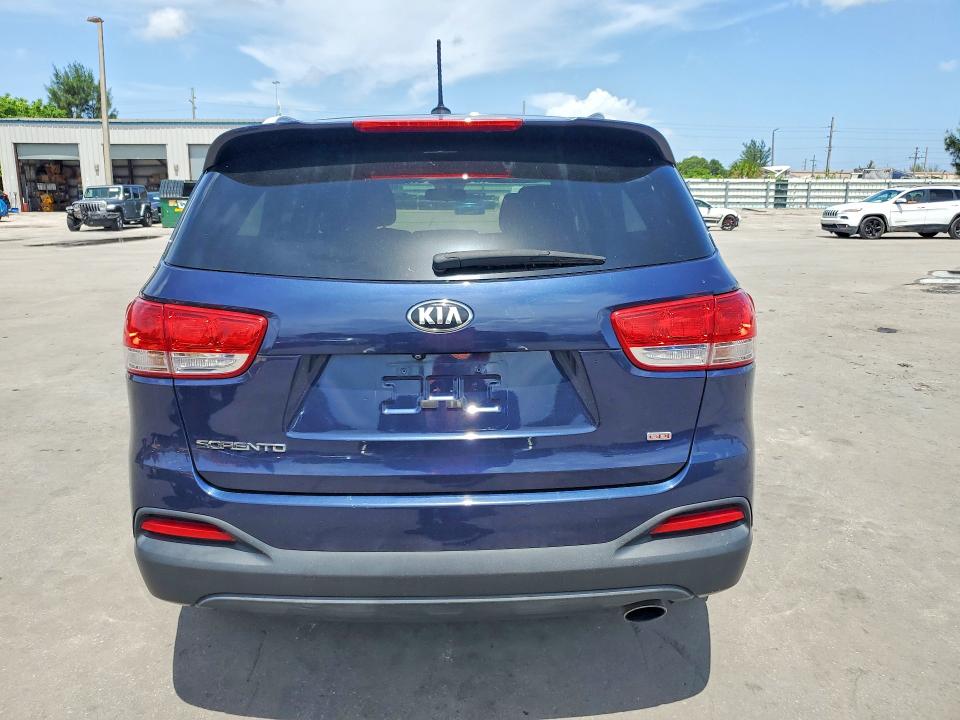 60395626 :رقم المزاد ، 5XYPGDA33GG158847 vin ، 2016 Kia Sorento مزاد بيع