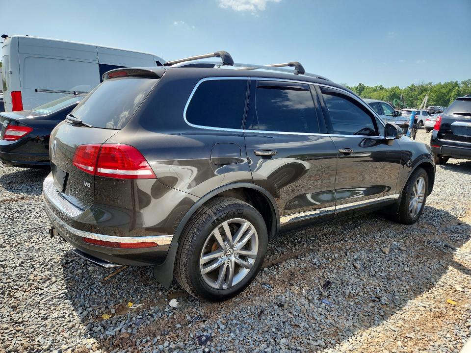 Продажа на аукционе авто 2016 Volkswagen Touareg, vin: WVGEF9BP2GD002558, номер лота: 59166836