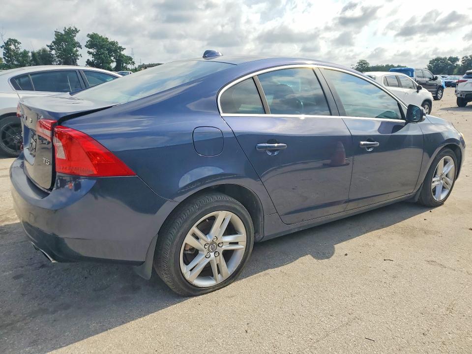 Aukcja sprzedaży 2015 Volvo S60, vin: YV140MFK7F2355272, numer aukcji: 63470236