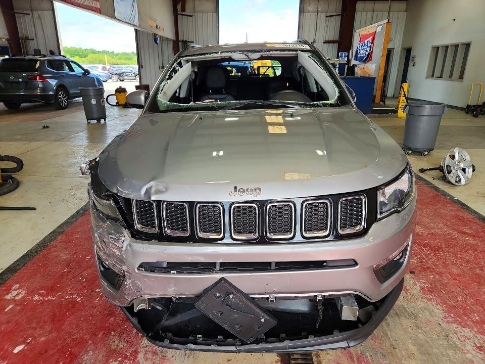 59875716 :رقم المزاد ، 3C4NJDBB5MT557178 vin ، 2021 Jeep Compass مزاد بيع