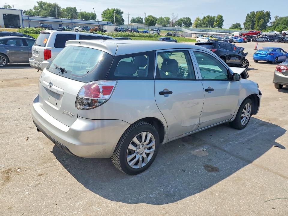 Продажа на аукционе авто 2005 Toyota Matrix, vin: 2T1KR32E15C400882, номер лота: 63317196