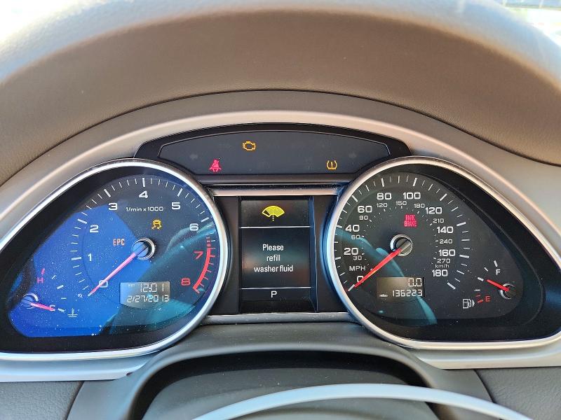 59793056 :رقم المزاد ، WA1LGAFE7FD033185 vin ، 2015 Audi Q7 مزاد بيع