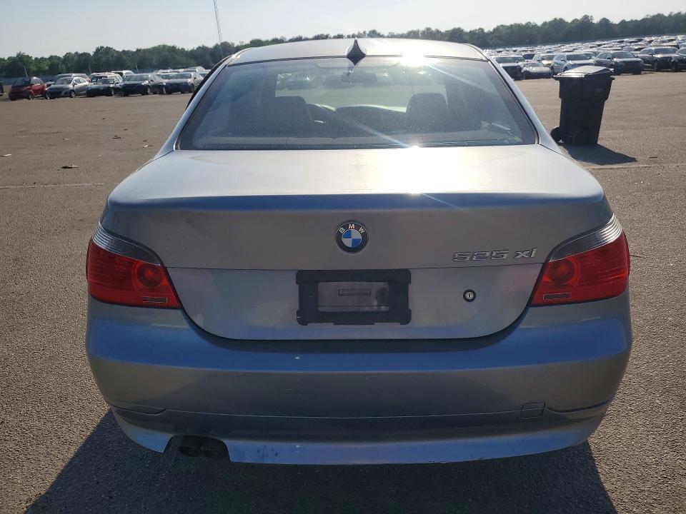 2006 Bmw 525 მანქანა იყიდება აუქციონზე, vin: WBANF335X6CS37922, აუქციონის ნომერი: 58076196