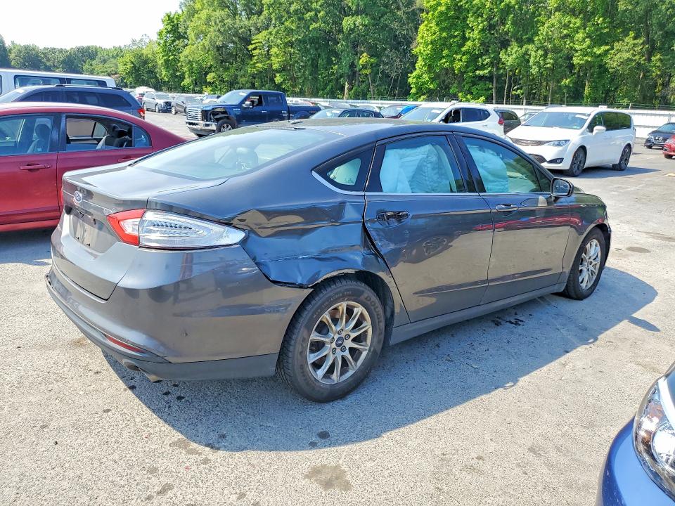 60372836 :رقم المزاد ، 3FA6P0G77FR119851 vin ، 2015 Ford Fusion مزاد بيع