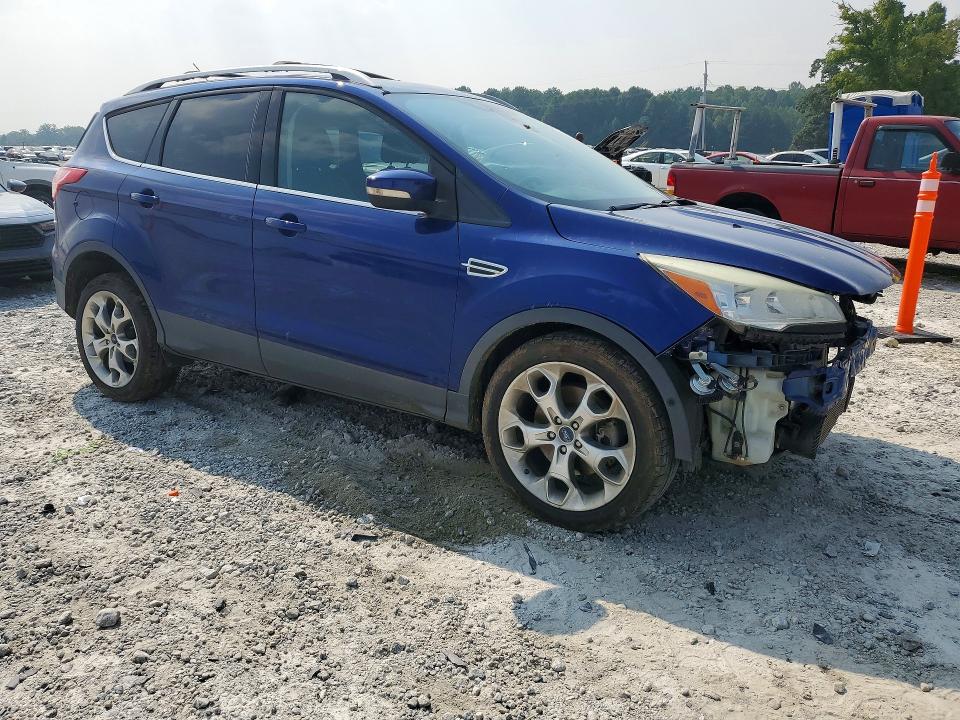 2013 Ford Escape მანქანა იყიდება აუქციონზე, vin: 1FMCU0J95DUB89768, აუქციონის ნომერი: 62535466