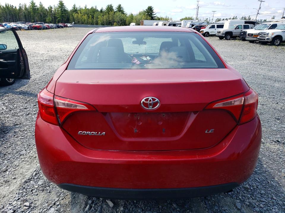 Продажа на аукционе авто 2018 Toyota Corolla, vin: 2T1BURHE0JC065424, номер лота: 61006176