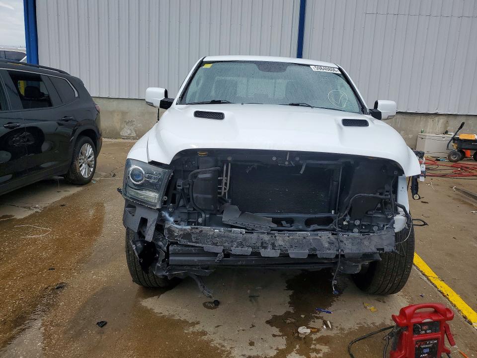 59840806 :رقم المزاد ، 1C6RR7UT9GS303164 vin ، 2016 Ram 1500 مزاد بيع