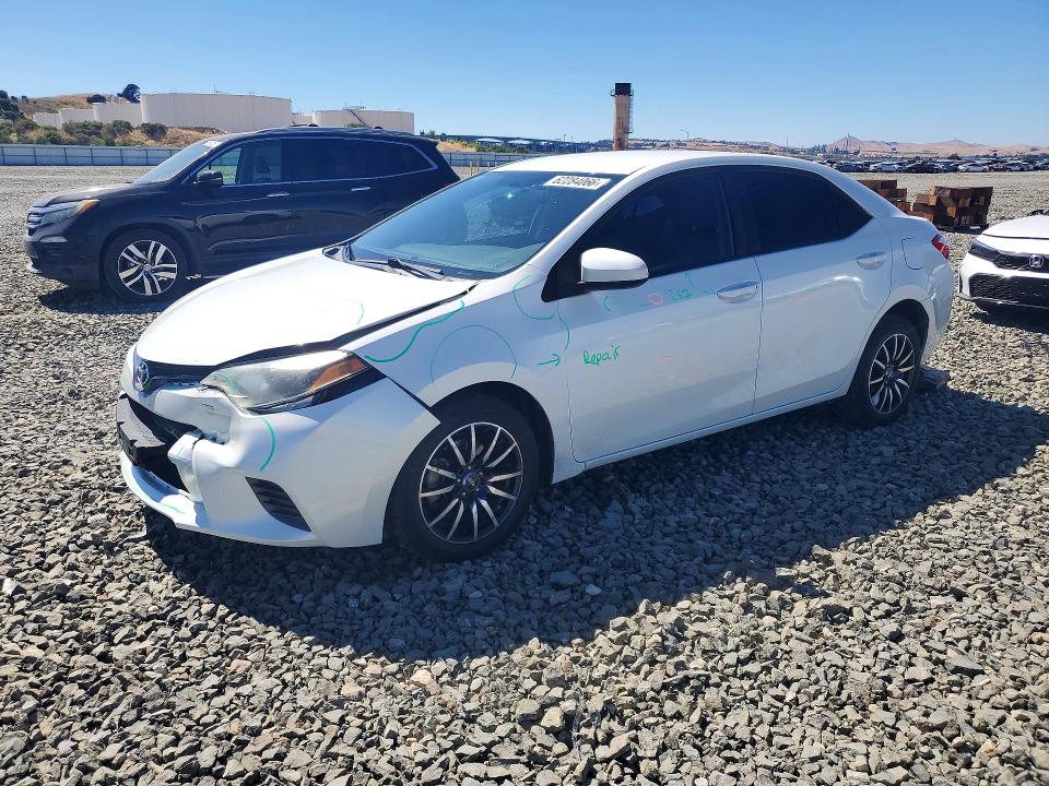 Aukcja sprzedaży 2015 Toyota Corolla, vin: 5YFBPRHEXFP262745, numer aukcji: 62284066