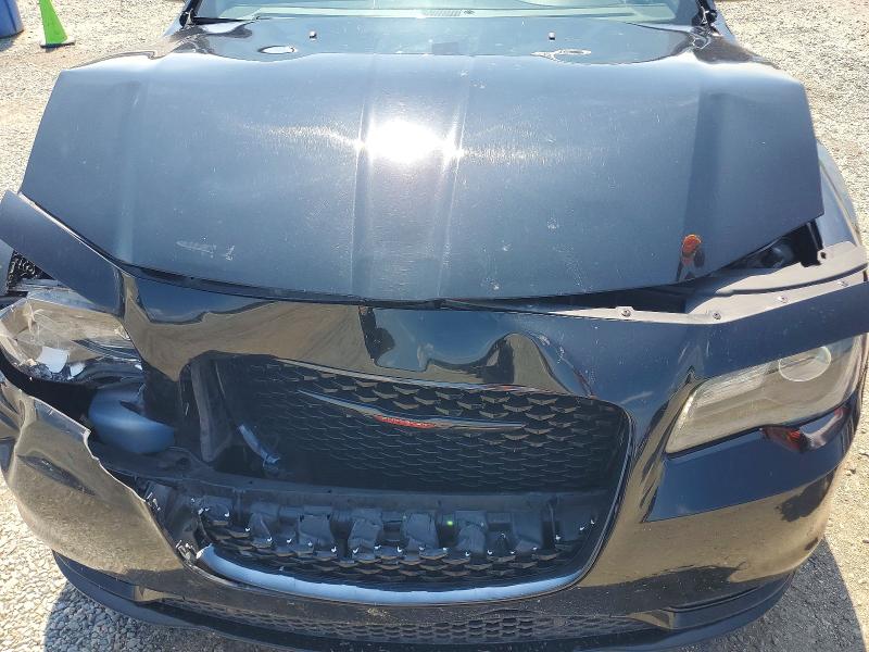 59969046 :رقم المزاد ، 2C3CCABG5PH561132 vin ، 2023 Chrysler 300 مزاد بيع