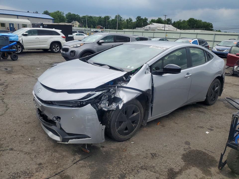 Продажа на аукционе авто 2024 Toyota Prius Prime, vin: JTDACACU7R3038269, номер лота: 62355146
