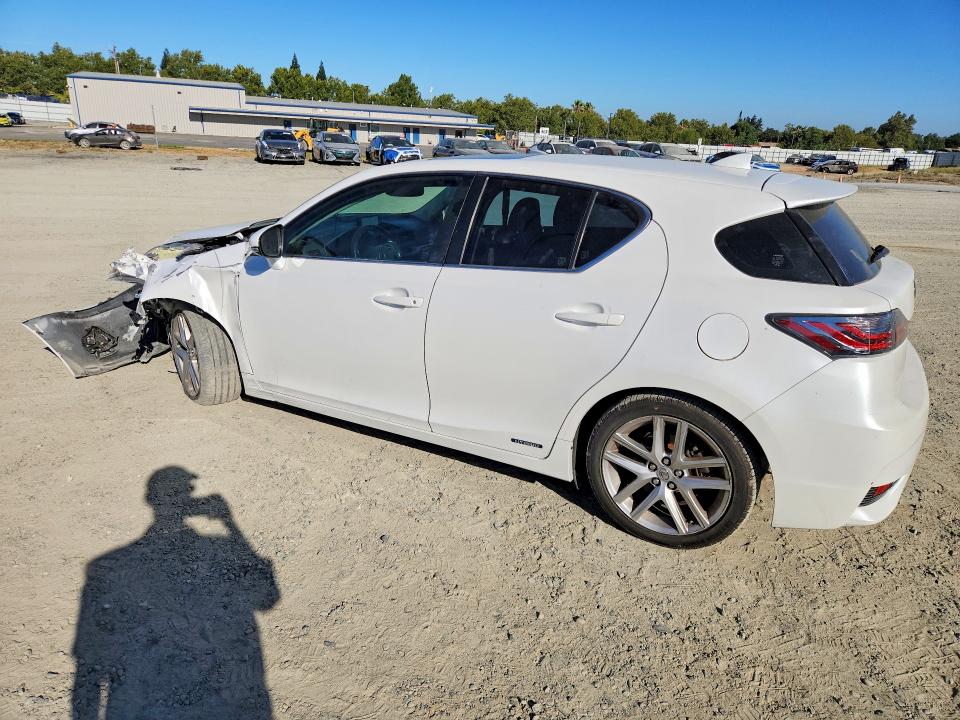 2014 Lexus Ct მანქანა იყიდება აუქციონზე, vin: JTHKD5BH6E2208777, აუქციონის ნომერი: 61484366