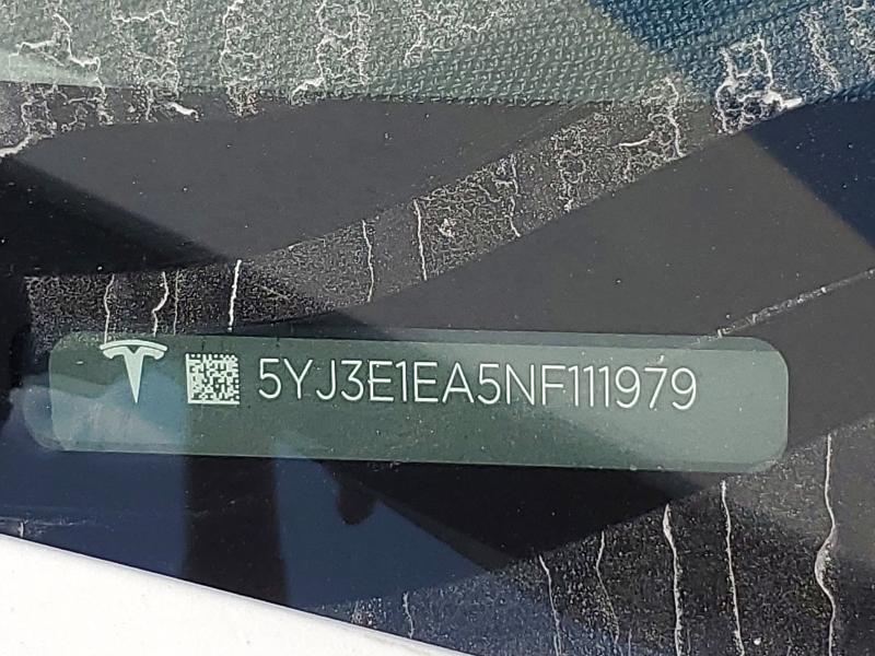 2022 Tesla Model 3 მანქანა იყიდება აუქციონზე, vin: 5YJ3E1EA5NF111979, აუქციონის ნომერი: 59086686