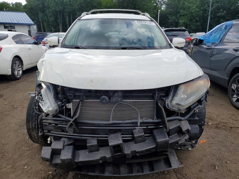 2015 Nissan Rogue მანქანა იყიდება აუქციონზე, vin: 5N1AT2MV9FC779818, აუქციონის ნომერი: 62019146