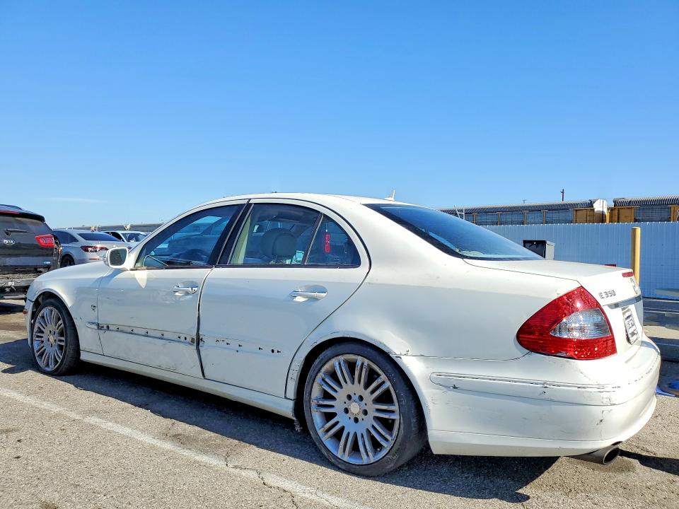 Aukcja sprzedaży 2008 Mercedes-benz E, vin: WDBUF56X08B198675, numer aukcji: 60717636