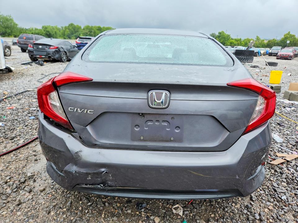 Продажа на аукционе авто 2018 Honda Civic, vin: 19XFC2F55JE006627, номер лота: 61875906