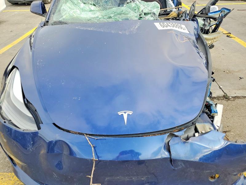 60438896 :رقم المزاد ، 5YJ3E1EA3NF187359 vin ، 2022 Tesla Model 3 مزاد بيع