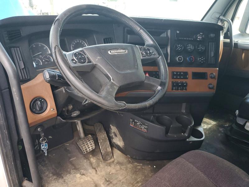59741886 :رقم المزاد ، 1FUJHHDR8KLKN0228 vin ، 2019 Freightliner Cascadia 126 مزاد بيع