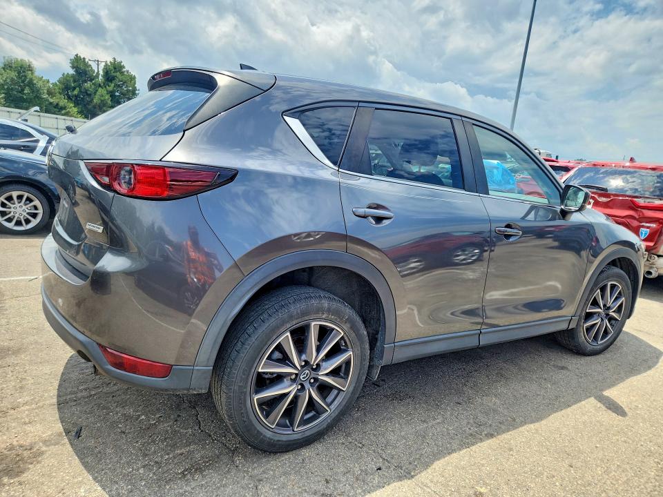2018 Mazda Cx-5 მანქანა იყიდება აუქციონზე, vin: JM3KFACM1J1461495, აუქციონის ნომერი: 62045576