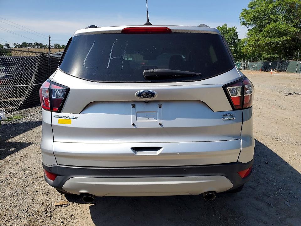 2018 Ford Escape მანქანა იყიდება აუქციონზე, vin: 1FMCU0HD8JUD14719, აუქციონის ნომერი: 60041166