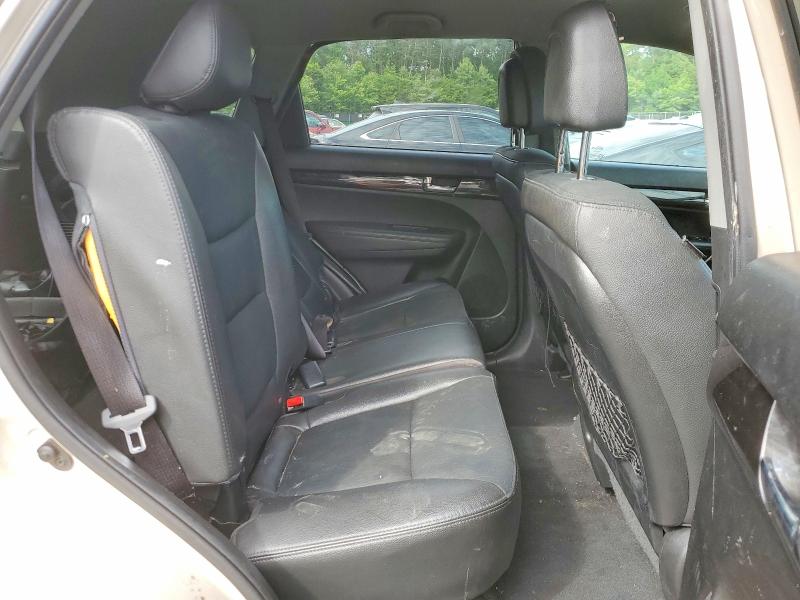 62131636 :رقم المزاد ، 5XYKUCA16BG136717 vin ، 2011 Kia Sorento مزاد بيع