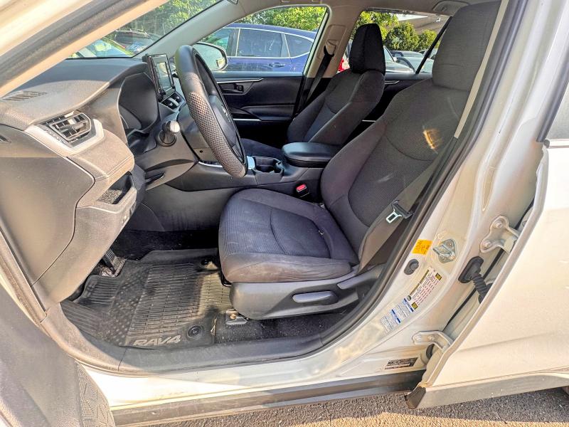 60364786 :رقم المزاد ، 2T3F1RFVXKC029357 vin ، 2019 Toyota Rav4 مزاد بيع