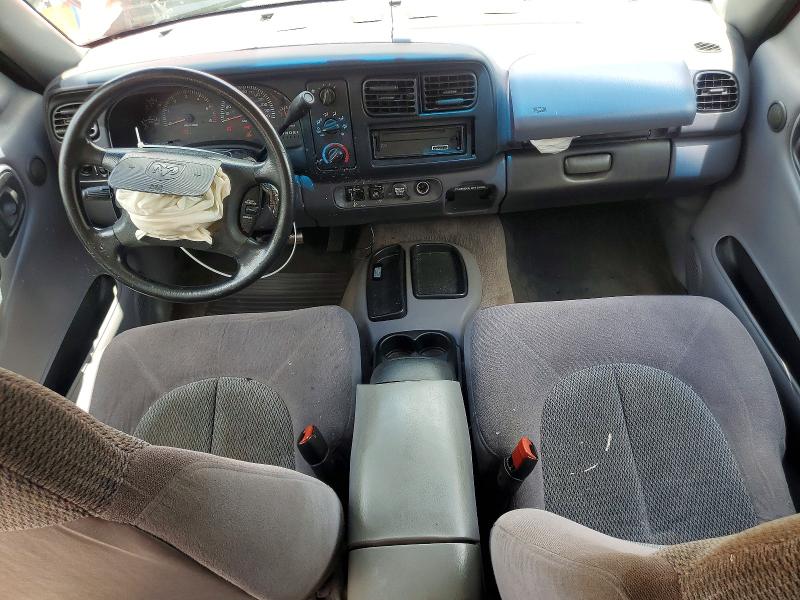59602526 :رقم المزاد ، 1B4HR28Y9XF661724 vin ، 1999 Dodge Durango مزاد بيع