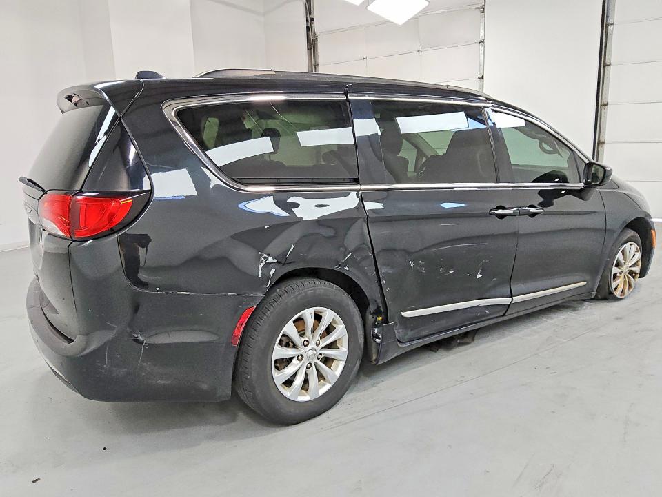 Aukcja sprzedaży 2017 Chrysler Pacifica, vin: 2C4RC1BG5HR535325, numer aukcji: 60809056