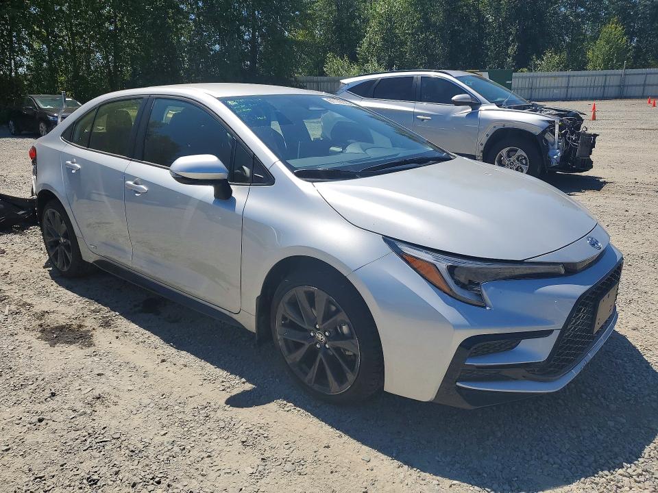 61176306 :رقم المزاد ، JTDBDMHE0T3030770 vin ، 2026 Toyota Corolla Hybrid مزاد بيع