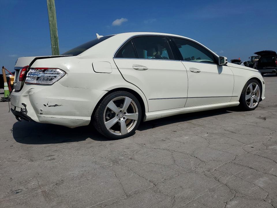 Продаж на аукціоні авто 2011 Mercedes-benz E, vin: WDDHF5GB1BA515792, номер лоту: 59312326