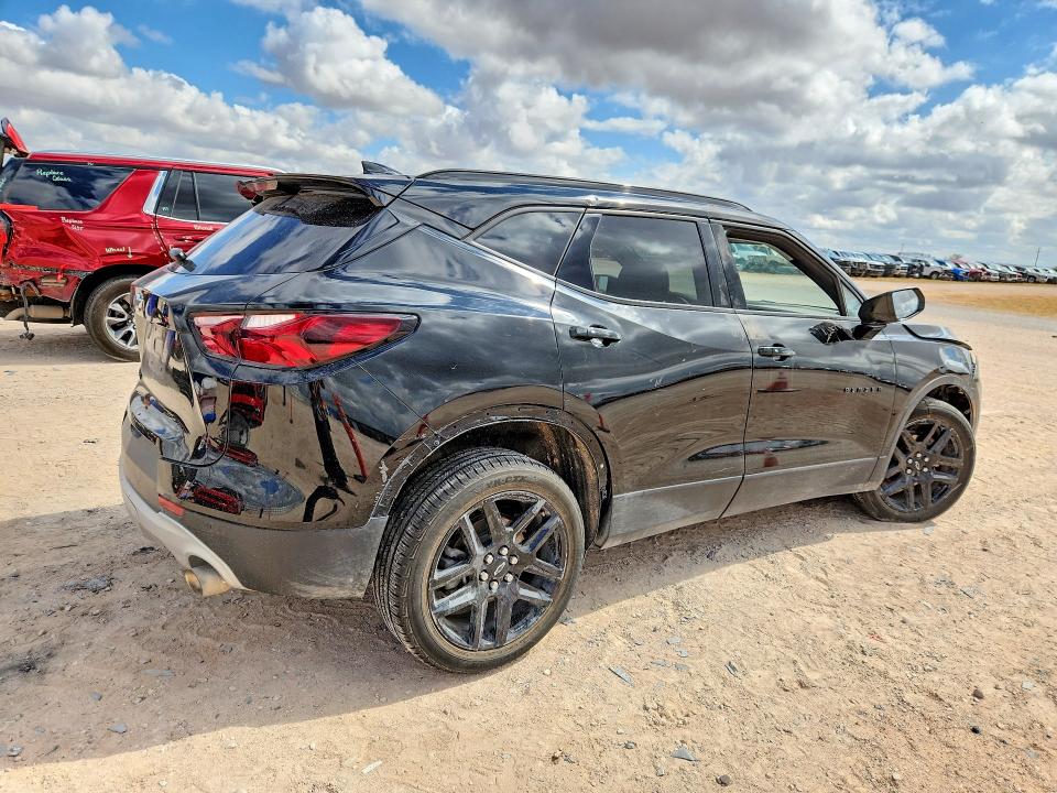 Продажа на аукционе авто 2022 Chevrolet Blazer, vin: 3GNKBCR43NS165767, номер лота: 61210326
