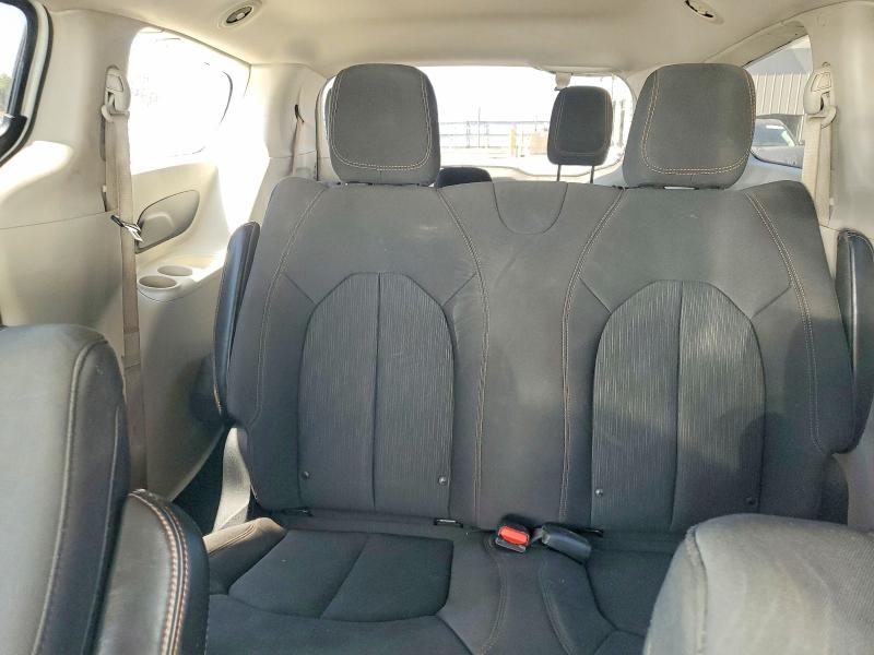 Продаж на аукціоні авто 2019 Chrysler Pacifica, vin: 2C4RC1AG0KR666588, номер лоту: 61850416