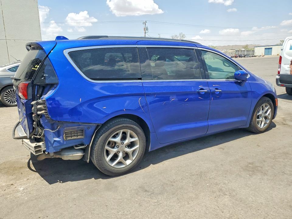 Auction sale of the 2019 Chrysler Pacifica, vin: 2C4RC1FG5KR629710, lot number: 59909526