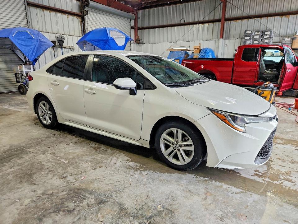 Продаж на аукціоні авто 2021 Toyota Corolla, vin: 5YFEPMAE9MP236757, номер лоту: 63354726