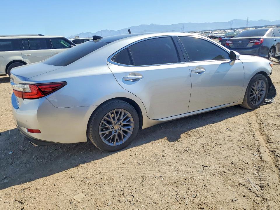 Aukcja sprzedaży 2018 Lexus Es, vin: 58ABK1GG7JU107783, numer aukcji: 60019956