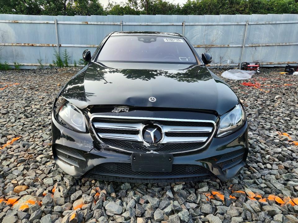 2018 Mercedes-benz E მანქანა იყიდება აუქციონზე, vin: WDDZF4KB0JA414702, აუქციონის ნომერი: 61667726