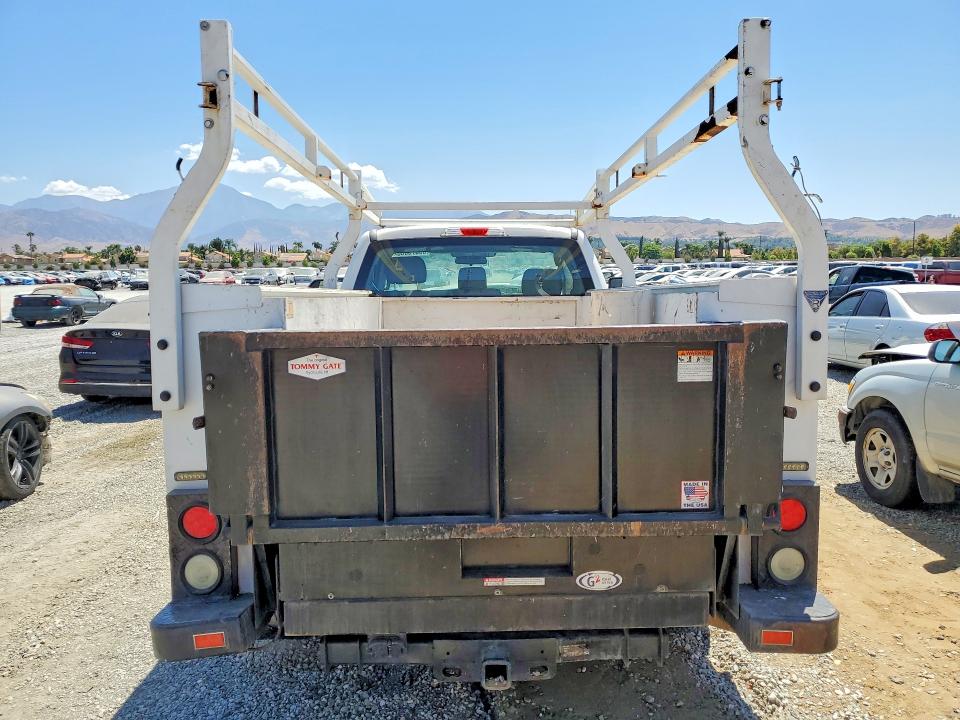 60875066 :رقم المزاد ، 1FDBF2A69HED44071 vin ، 2017 Ford F250 مزاد بيع