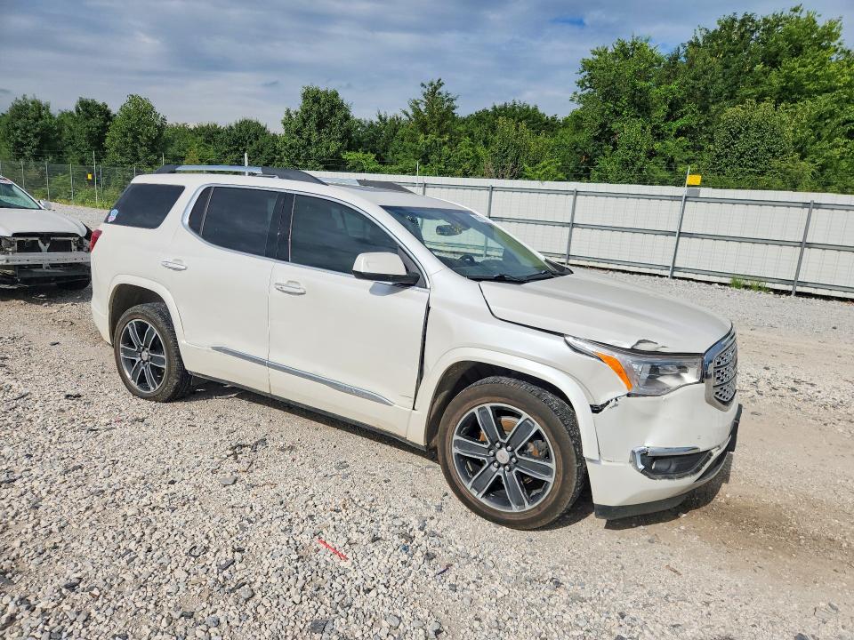 60011046 :رقم المزاد ، 1GKKNPLS9JZ243534 vin ، 2018 Gmc Acadia مزاد بيع