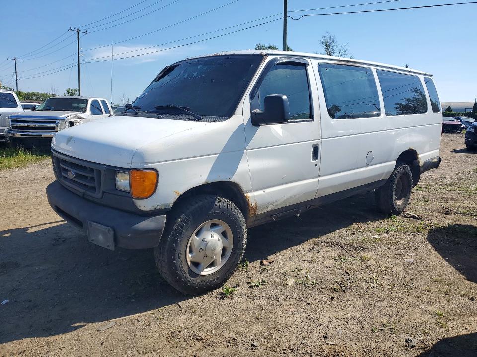59343106 :رقم المزاد ، 1FBSS31L34HB41086 vin ، 2004 Ford Econoline مزاد بيع