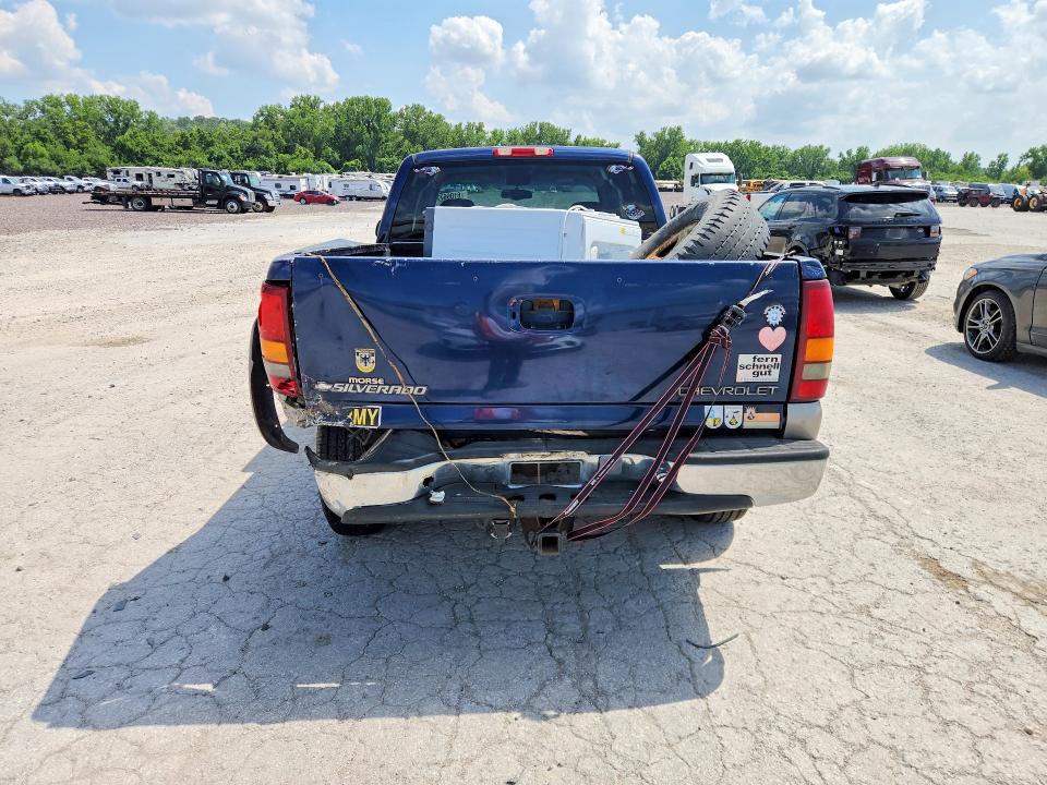 61066776 :رقم المزاد ، 1GCEK19T7YE320479 vin ، 2000 Chevrolet Silverado مزاد بيع