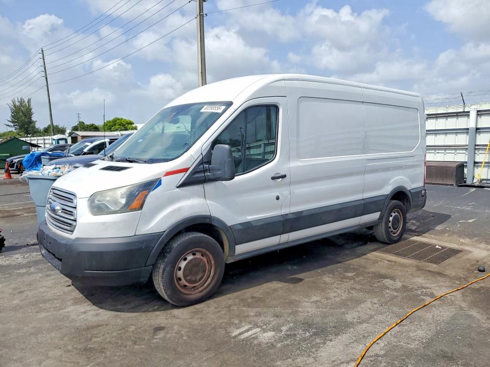 60398556 :رقم المزاد ، 1FTYR2CM2KKB53876 vin ، 2019 Ford Transit مزاد بيع