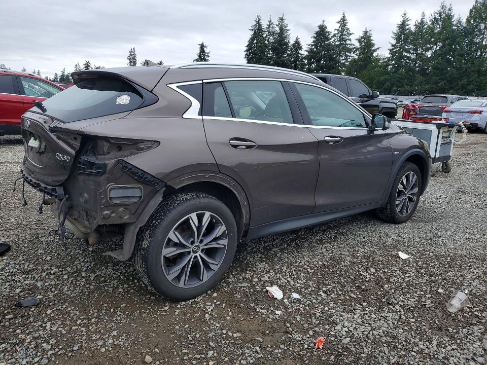 Продаж на аукціоні авто 2017 Infiniti Qx30, vin: SJKCH5CR2HA017205, номер лоту: 61216626