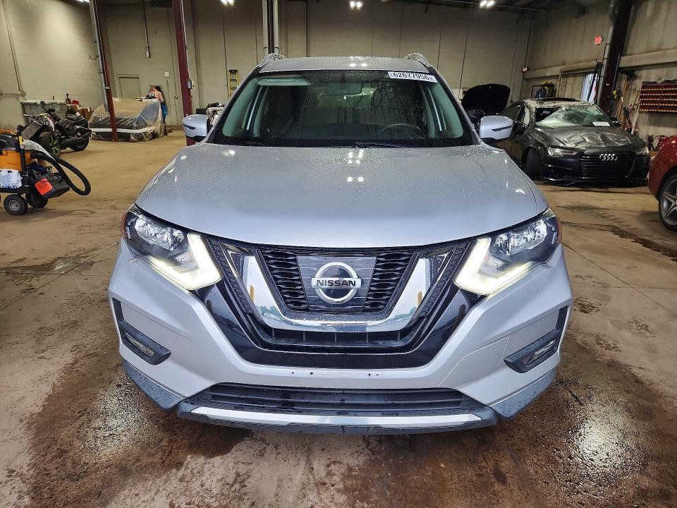 Aukcja sprzedaży 2017 Nissan Rogue, vin: KNMAT2MV5HP603770, numer aukcji: 62677956